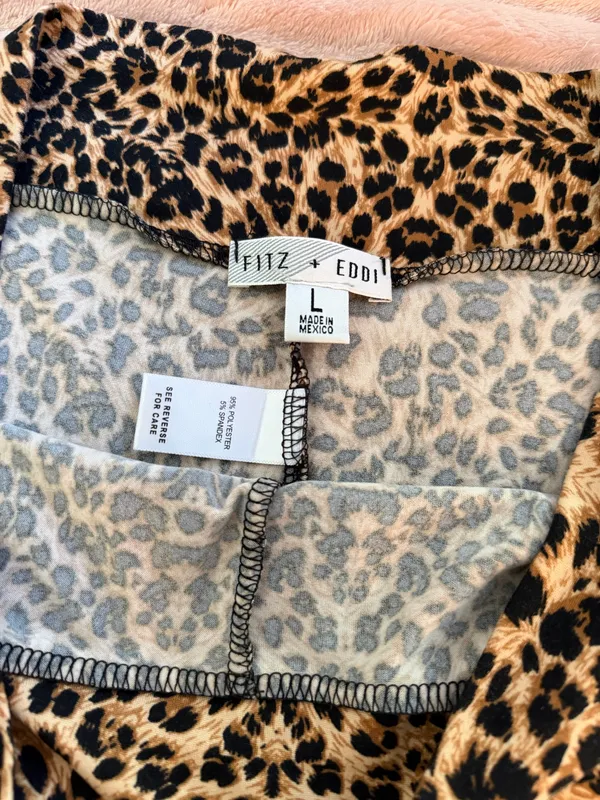 Fitz + Eddi Buckle Biker Shorts Large - Image 2