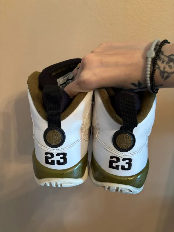 Air Jordan 9 Retro BG 'Statue' - Image 4