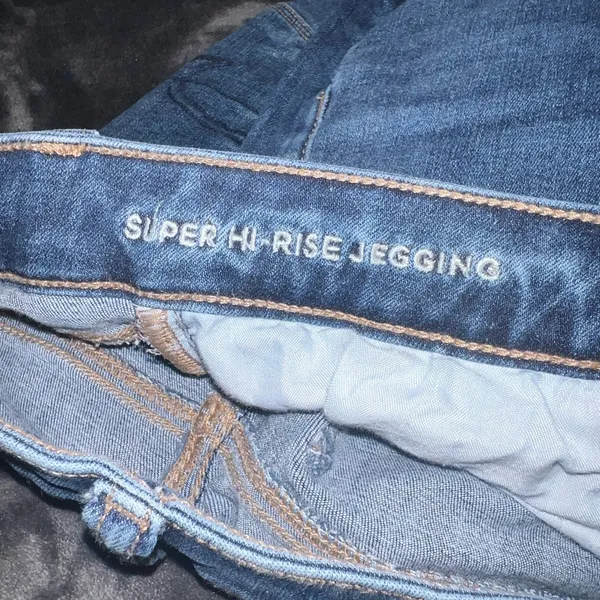American Eagle Super High Rise Jegging Size 6 Short Next Level Stretch - Image 9