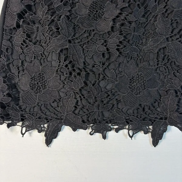 American Eagle Outfitters Black Lace Front‎ Mini Skirt Womens Size 0 - Image 2