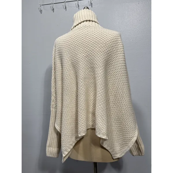 Shein Womens Turtleneck Batwing Sleeve Knit Poncho Size 6 Beige Sweater Relaxed - Image 4