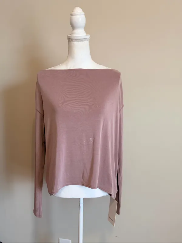 NWT Lululemon Softstreme Off-The-Shoulder Long-Sleeve Shirt relaxed fit size xs - Image 6