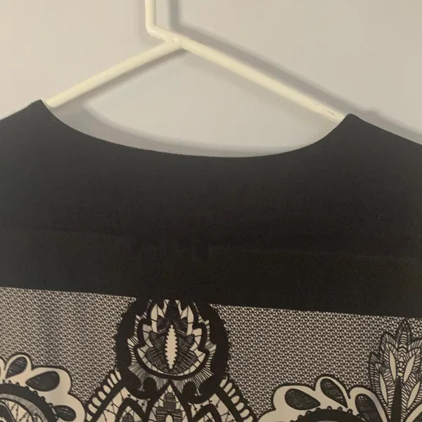 Chico's Black and Cream Long Sleeve Dress - Image 10