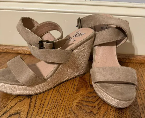 Beast Fashion Women's High Heel Platform Espadrille Wedge Sandals Open Toe With Faux Leather Upper Cross Ankle Adjustable Buckle Strap Non Slip Soles - Image 2