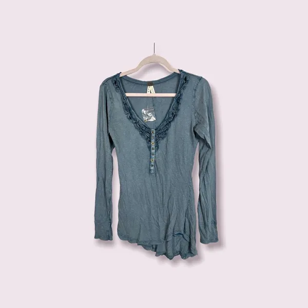 Free‎ people blue crochet Henley top - Image 8