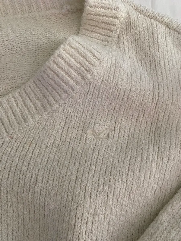 Hollister Cropped Sweater - Image 2