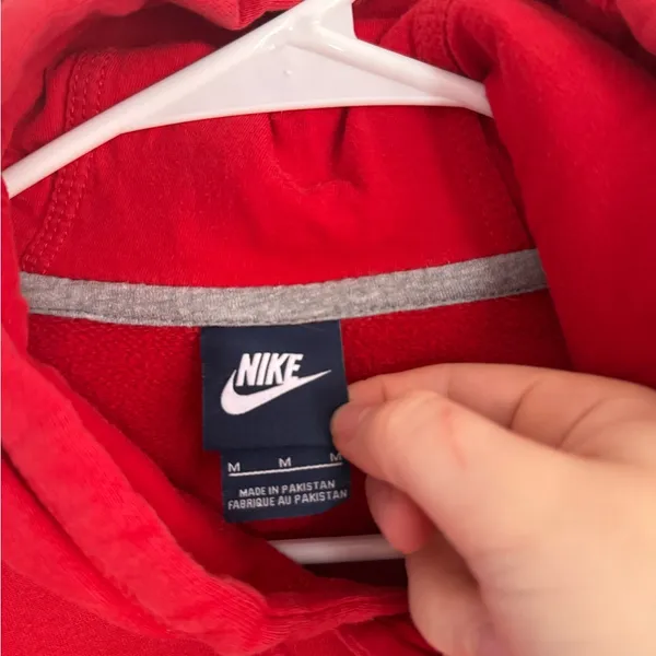Nike hoodie - Image 2