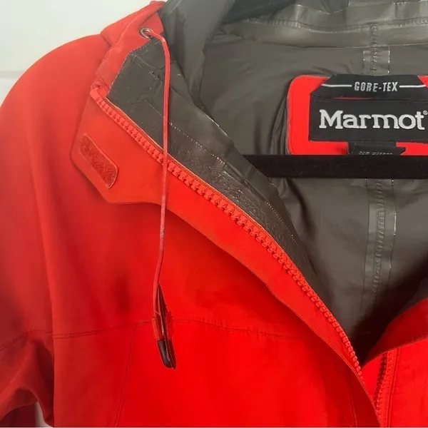 Red Orange Women's Marmot Minimalist Jacket Size XS - Image 9