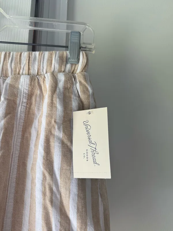 NWT Universal Threads Linen Shirts - Image 3