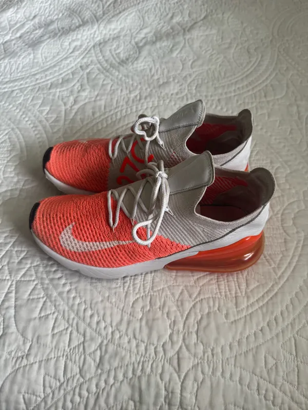 Nike Air Max 270 Flyknit - Image 4