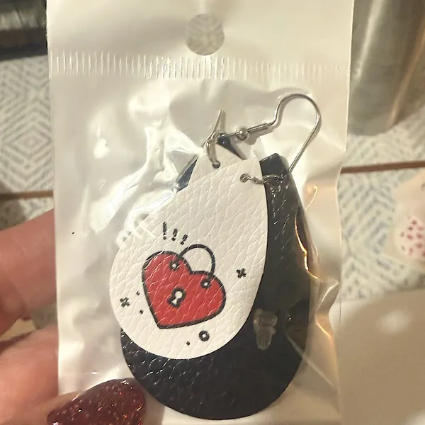 5 Pairs of Valentine’s Day Earrings- Hook- Clear Safety backs- All Sealed. NWOT - Image 9