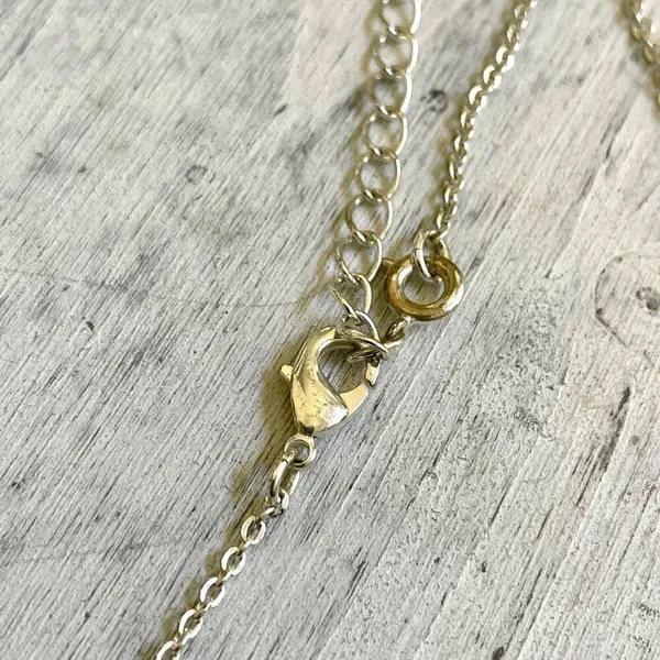 Vintage Avon silver tone yellow butterfly necklace - Image 8