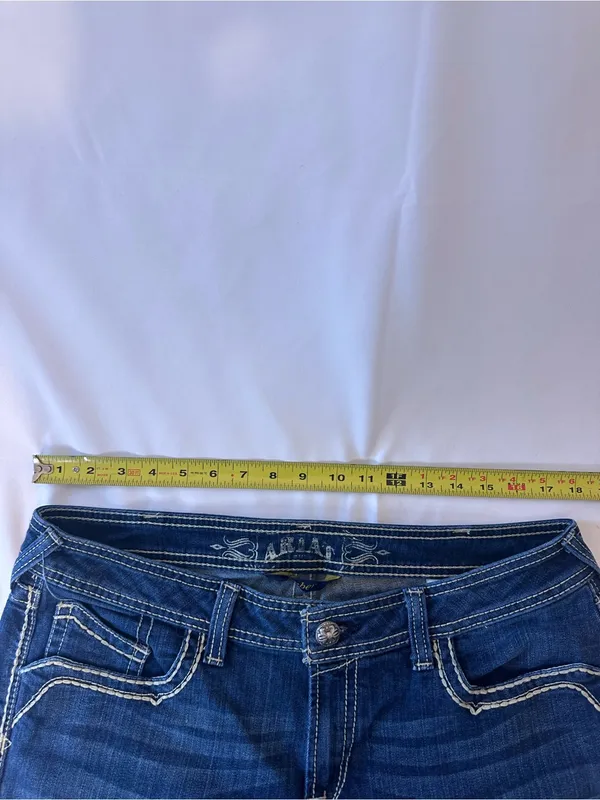 Ariat Dark Blue Bootcut Jeans with Contrast Stitching - Image 4