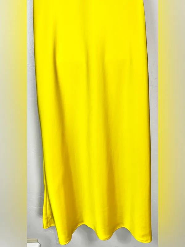 Zara Yellow Satin Finish Slip Dress with White Lace Trim Size Small - Image 10