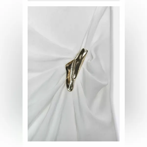 Zara NWT white draped satin effect ruched asymmetrical hem gold brooch top - Image 3
