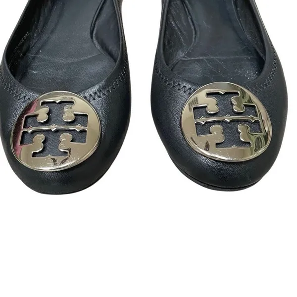 Tory Burch Reva Ballet Flats Women’s‎ 6.5 Travel Black Leather Silver Medallion - Image 4