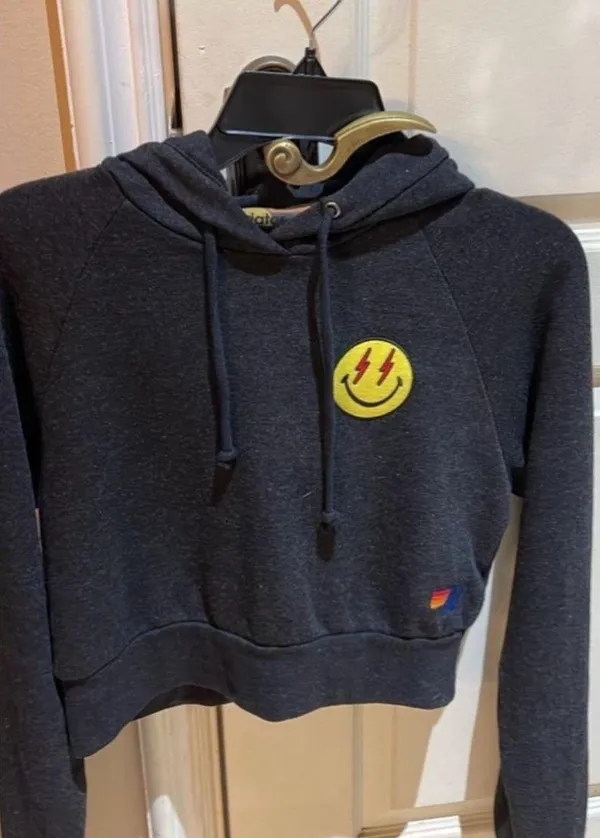 Smiley Bolt Eyes Cropped Hoodie - GREY - Image 5