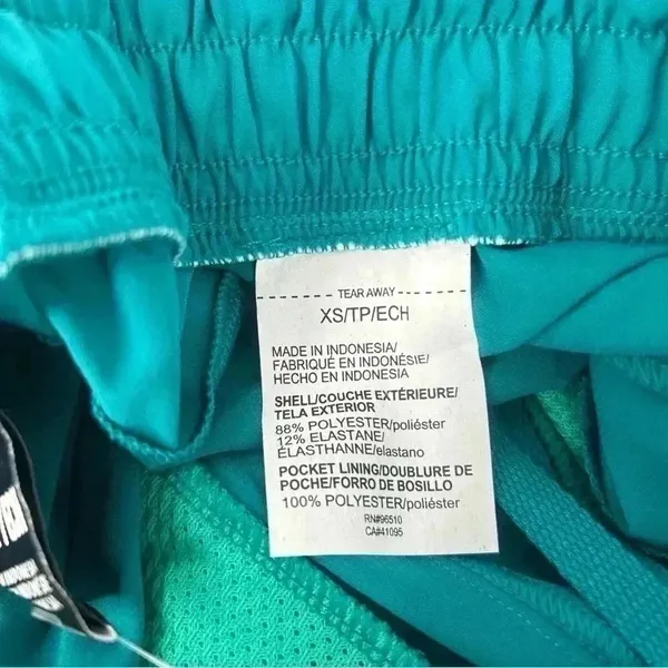 Under Armour Flex Woven Shorts Women’s XS – 5” Loose Fit Athletic Activewear NWT - Image 4