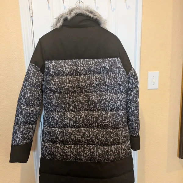 FABLETICS Waco Puffer Jacket Coat Women Size XL Midi Removable Faux Fur Collar - Image 10