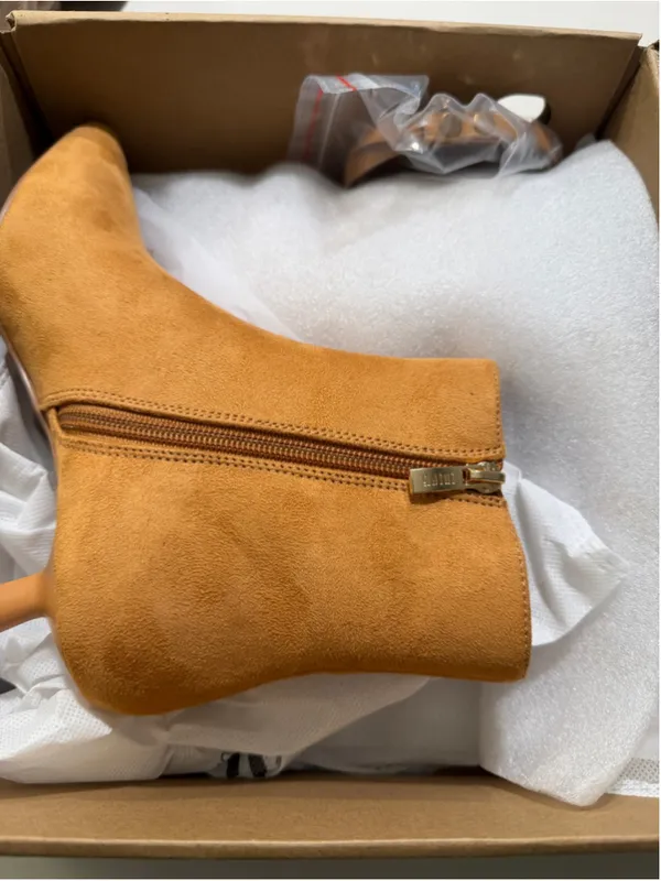 NEW Ankle Boots Bootie Low Kitten Heel Detachable Metal Strap Pointed Toe 7 - Image 5
