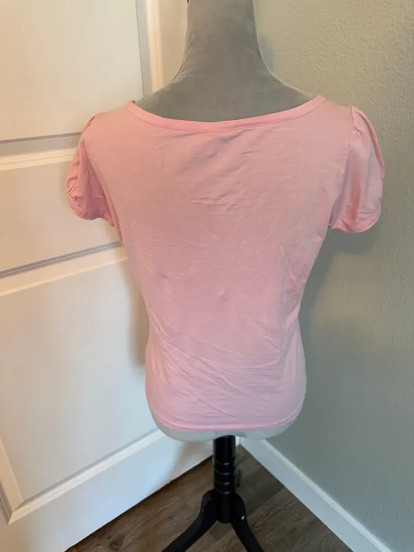 Lilly Pulitzer Light Pink Scoop Neck Short Sleeve Tee, Sz M - Image 2