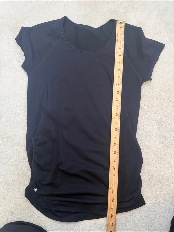 Athleta Speedlight Athletic Seamless Black Tee T-shirt Short Sleeve Ruched M - Image 8