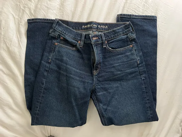 American Eagle Jeans - Image 3