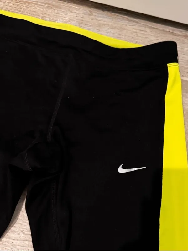 Black and Yellow Nike Capri Leggings - Image 3