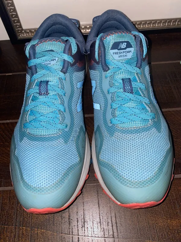 New Balance Women's Fresh Foam Arishi Trail V1 Sneakers Size 8.5 EUC - Image 4