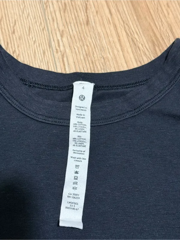 Lululemon Classic-Fit Cotton-Blend Long Sleeve Shirt Women's Size 4 - Image 4