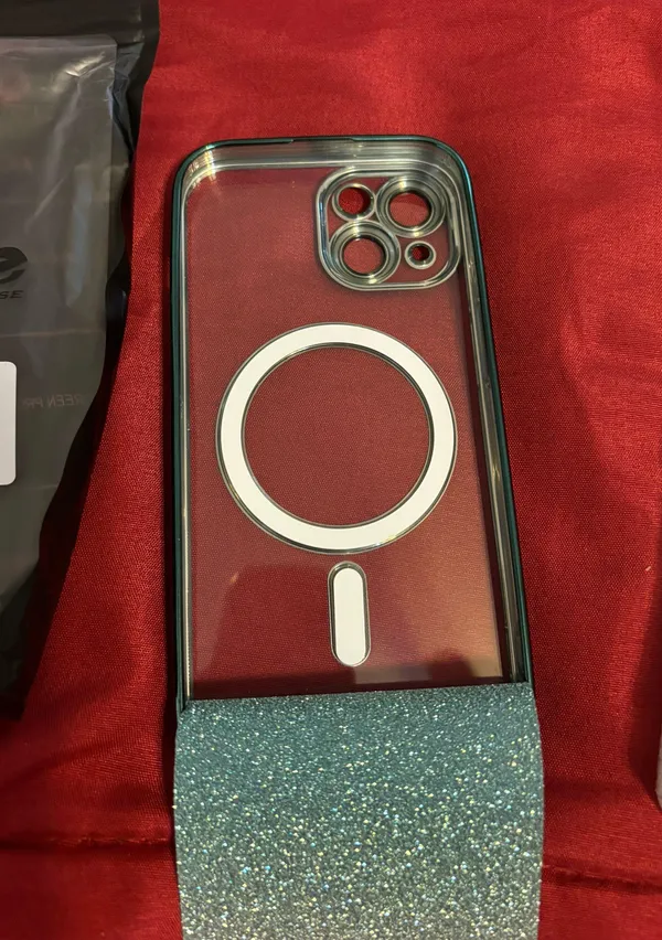 iPhone 15 Case Green - Image 3
