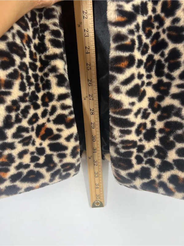 Altar’d State Leopard Print Faux Fur Coat Size Small Mob Wife - Image 13