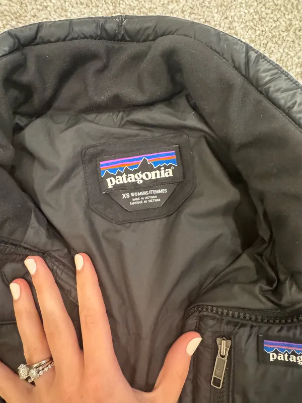 Patagonia Women’s Parka Puffer - Image 2