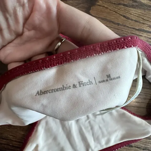 Abercrombie & Fitch Side Knot Bikini Bottom Burgundy Size Medium - Image 3
