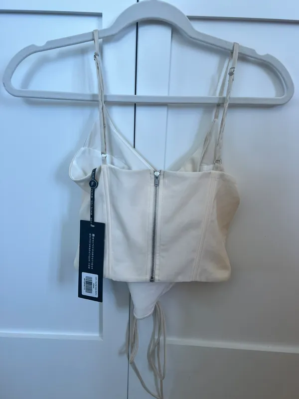 White Fox Top - Image 3