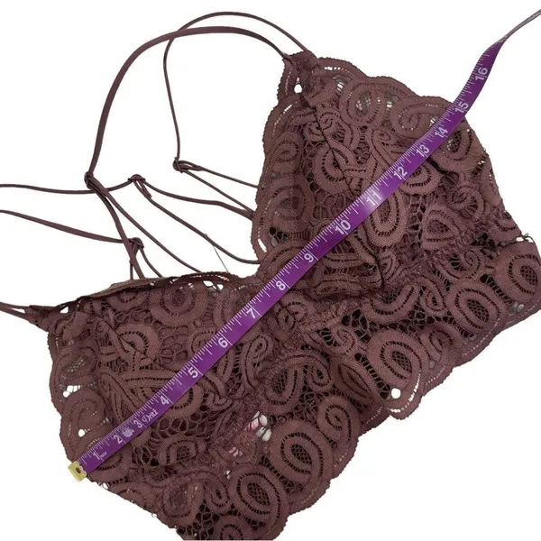 Victoria’s Secret lace bralette - Image 10