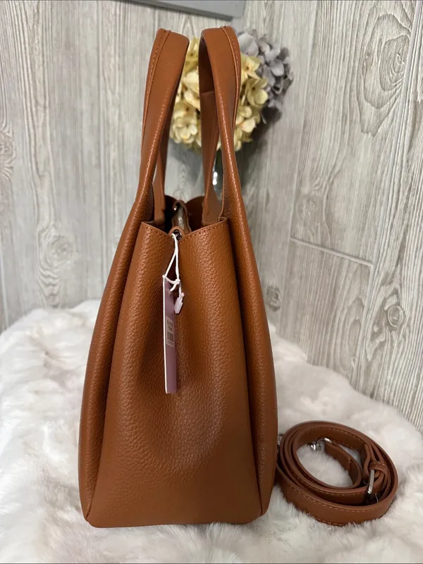 ellos Tan Pebbled Shoulder Bag with Detailing Brown - Image 3