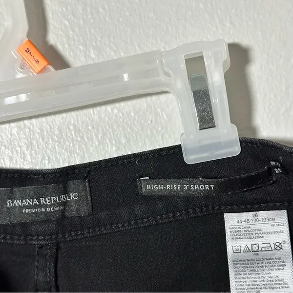 Banana Republic Women Black Denim High Rise 3’ Jean‎ Shorts Cut Off Size 26 - Image 3