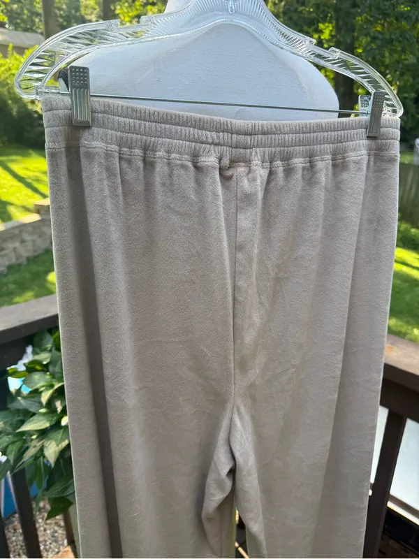 SKIMS Velour Wide Leg Pants Size Large L Color Beige - Image 4