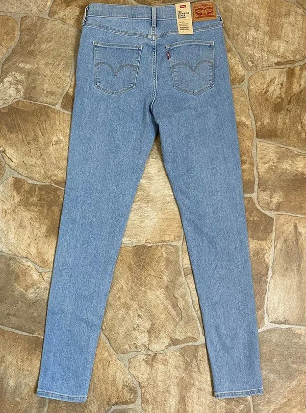Levis 720 High Rise Super Skinny Jeans Light Wash Womens Size 6 M - Image 3