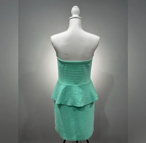 Deb Shops SALE! Mint Green Y2K Strapless Peplum Dress Size L Juniors EUC - Image 2