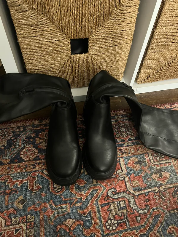 Franco Sarto Black Boots - Image 3