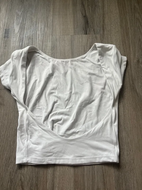 OFFLINE by Aerie scoop back top - Image 4