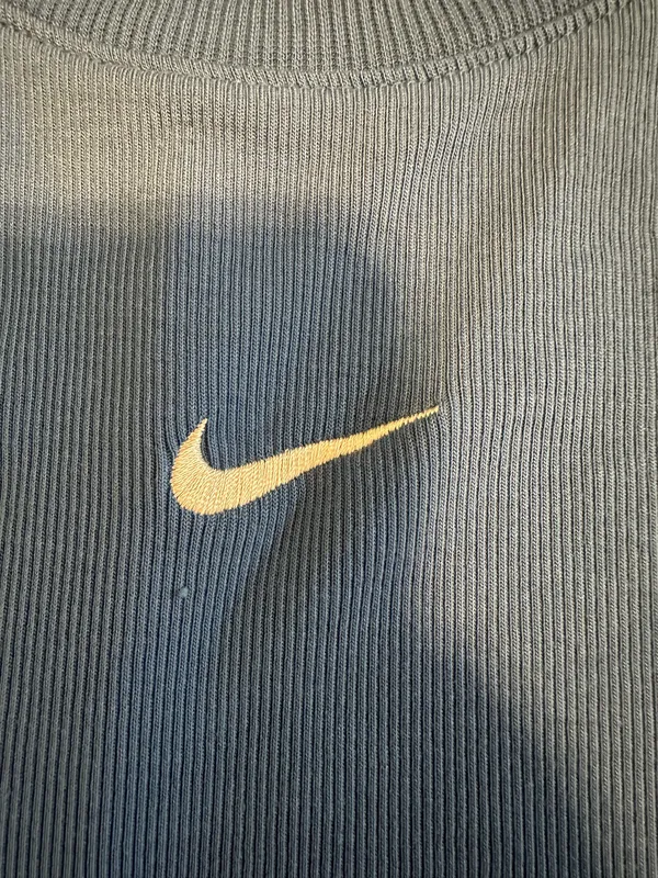 Women’s Nike Crop Top Tank Top Blue Small - Image 3