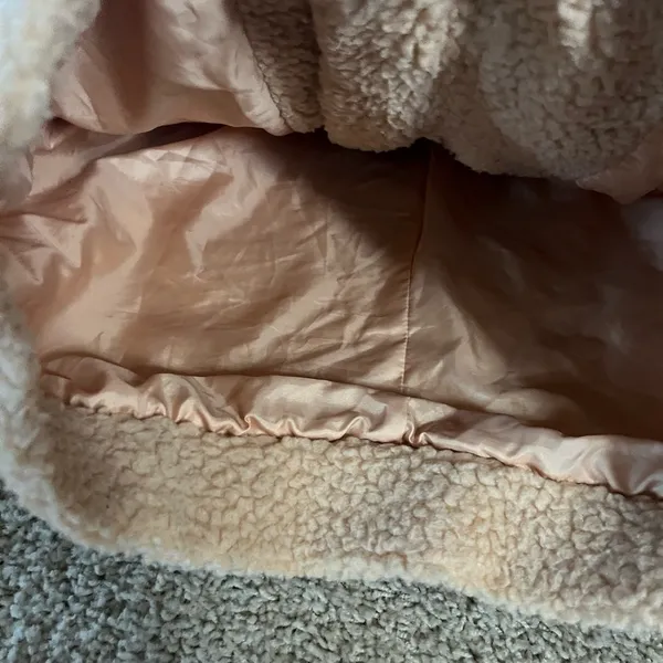 Beige Teddy Sherpa full zip with extra large pockets never worn - Image 5