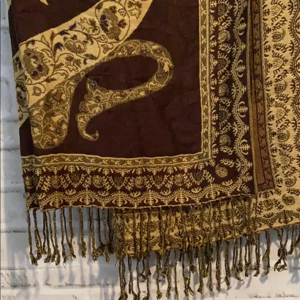 Pashmina paisley dark colors scarf (A) - Image 3
