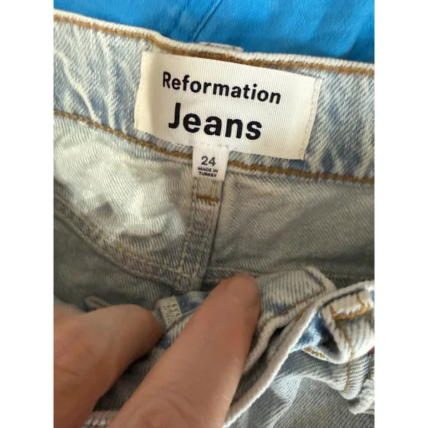 Reformation‎ Wilder High Rise Relaxed Denim Shorts Light Wash Size 24 - Image 4