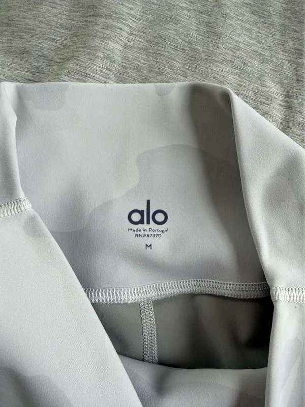 Alo Yoga High Waist Vapor Legging White Grey Camouflage Camo M Workout Yoga - Image 12