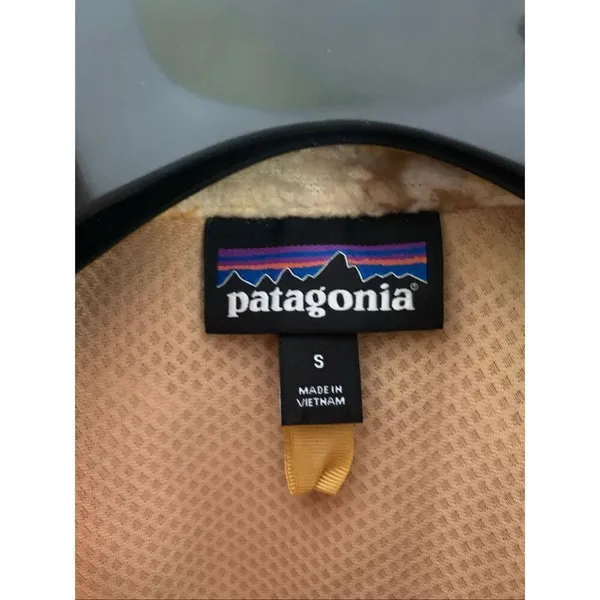 Patagonia Classic Retro-X Fleece Vest take root natural women's size small 23083 - Image 5