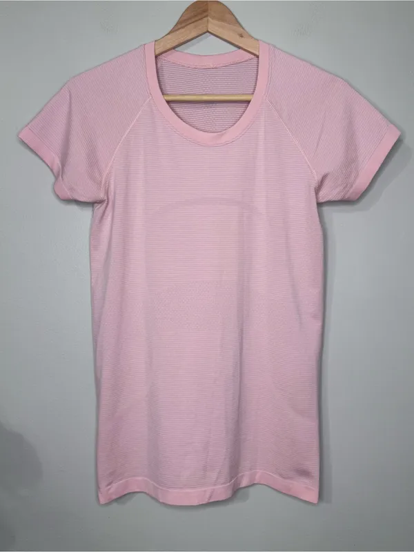 Lululemon Swiftly Tech Short Sleeve Shirt Hip Length 2.0 Pink Peony Size 8 - Image 3